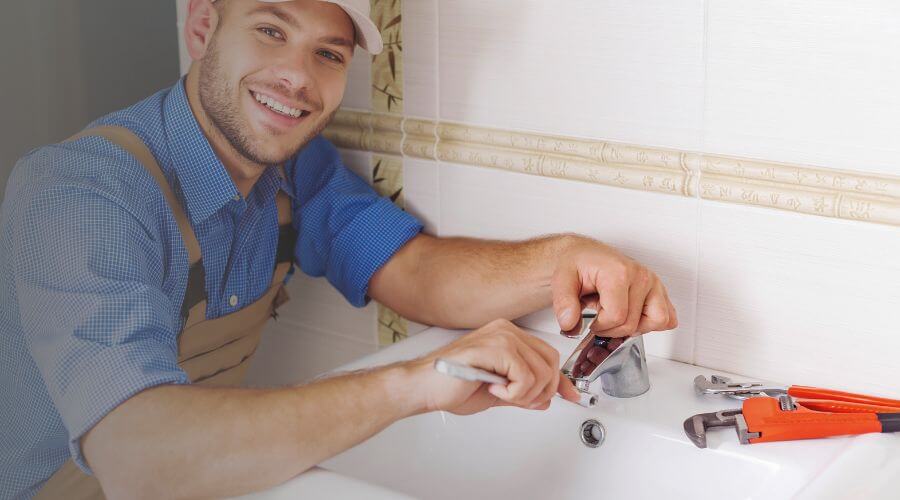 Handle or spout repair in Darien, CT